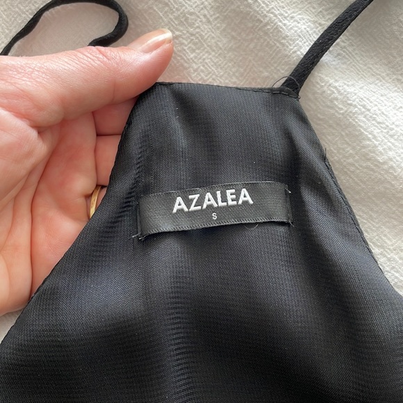 Top - Picture 2 of 5